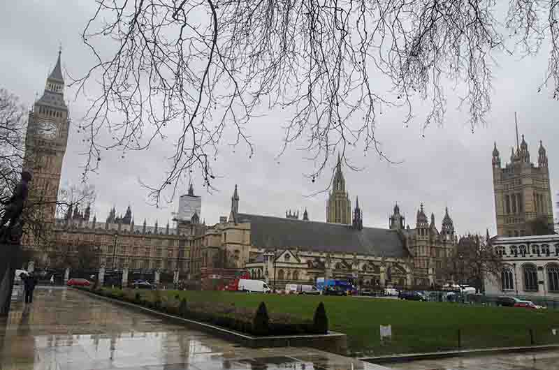 41 - Inglaterra - Londres - plaza del Parlamento